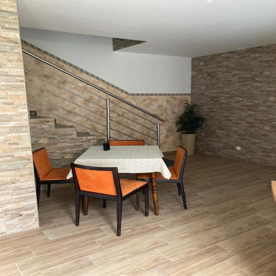 Hotel Pegazus Vendégház Hajdúszoboszló Esterno foto