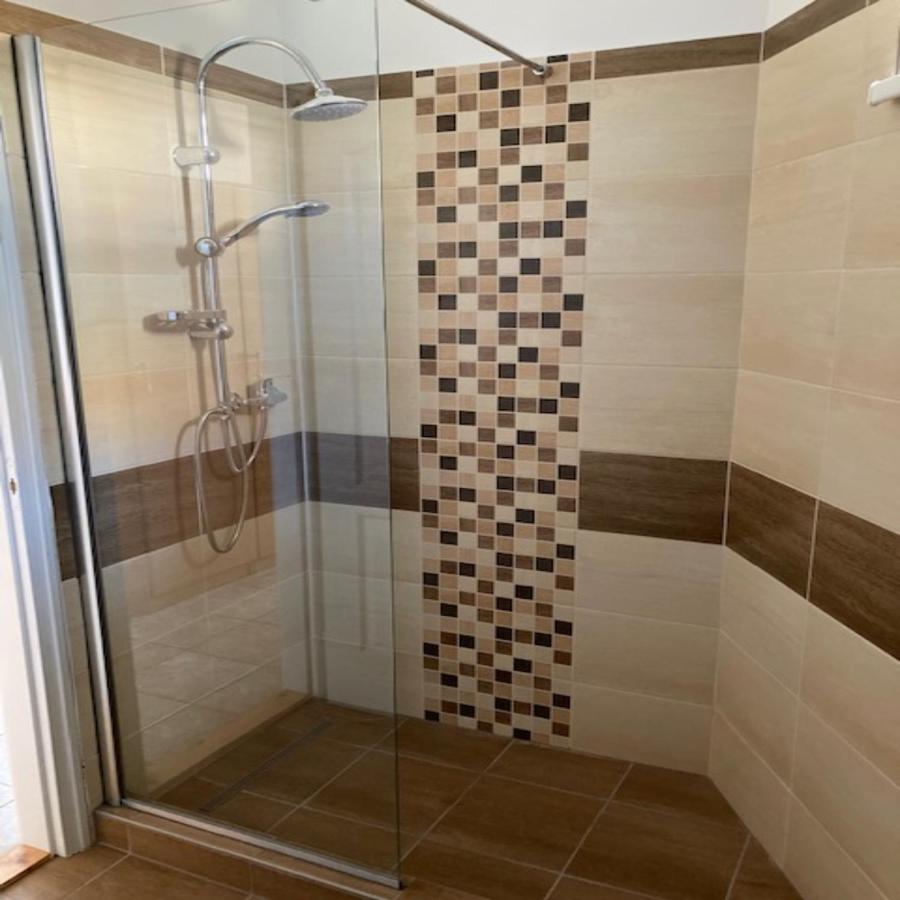 Hotel Pegazus Vendégház Hajdúszoboszló Esterno foto